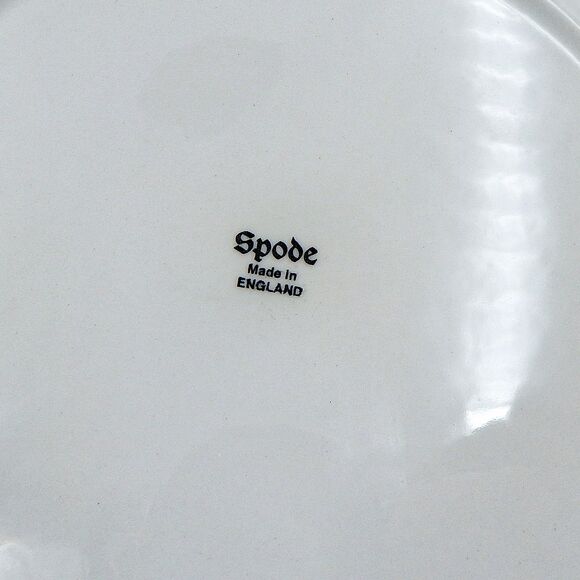 Spode China Chintz Red Roses Salad Luncheon Scallop Plate 9 Inch Set/2 - Picture 5 of 5